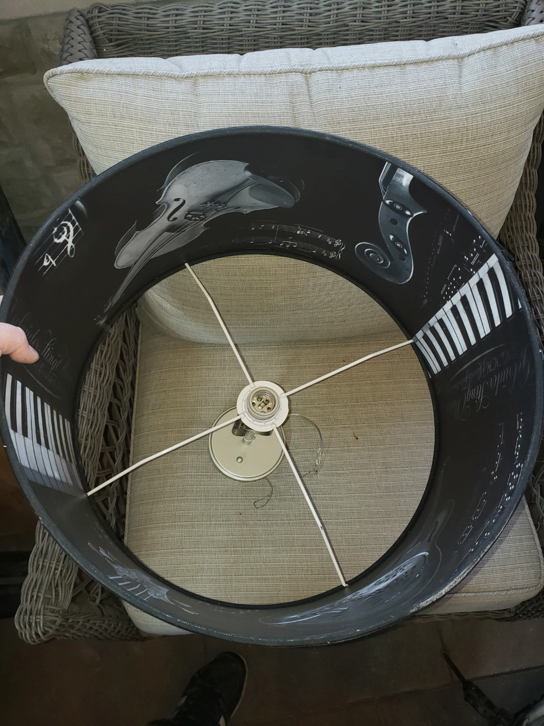 Musical Themed Drum Lamp Shade - photo 2