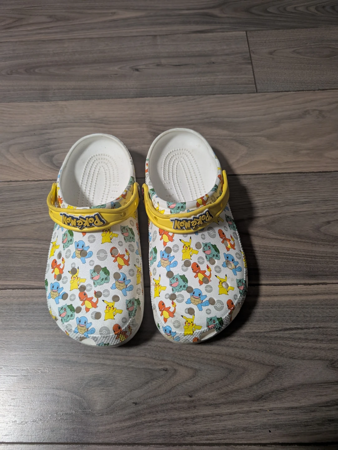 Crocs Kids Pokemon Clog Shoes Size 8/10 White Yellow