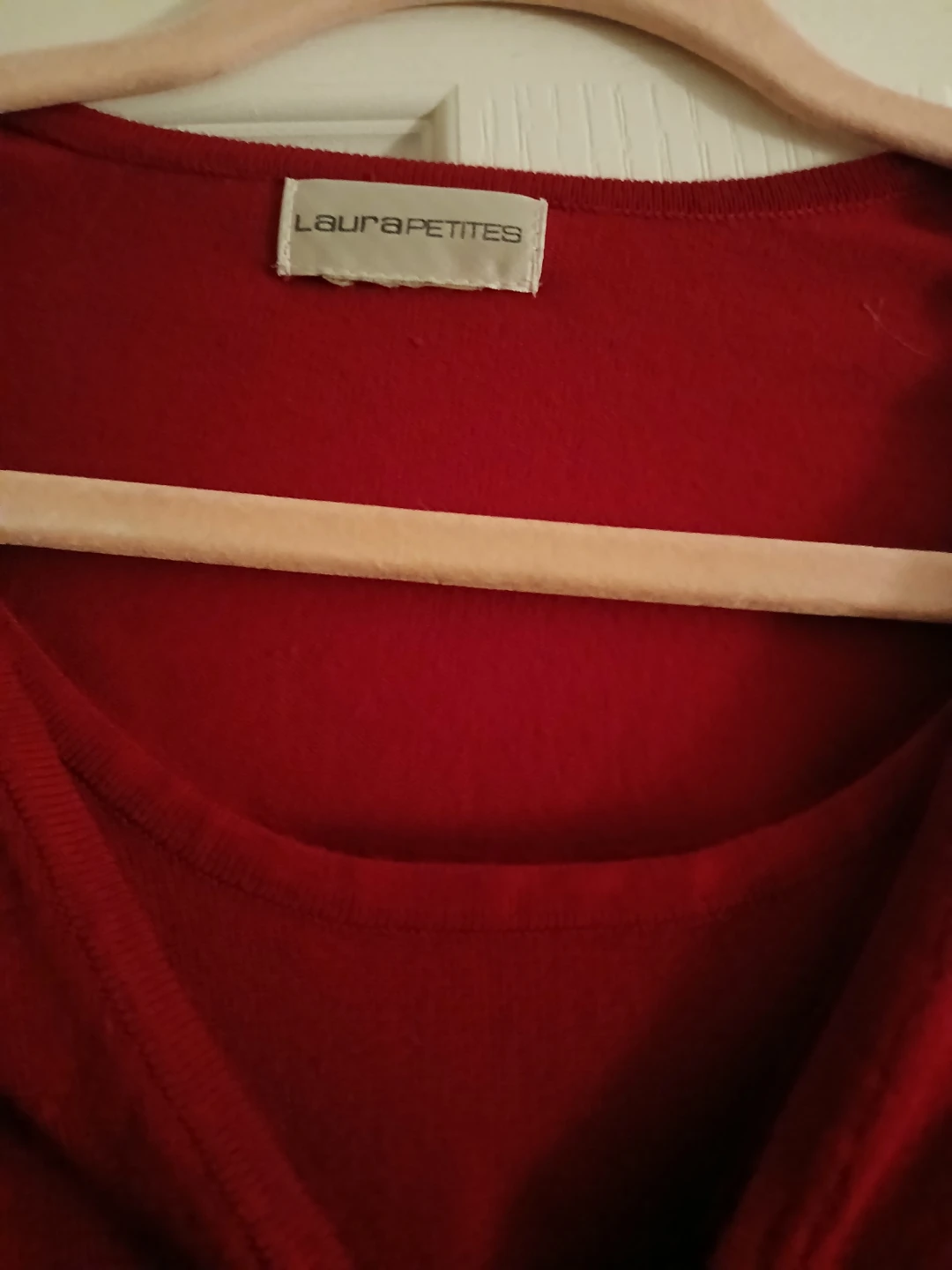 Laura Petites Women's Red Long Sleeve Top with Decorative Buckle - photo 2