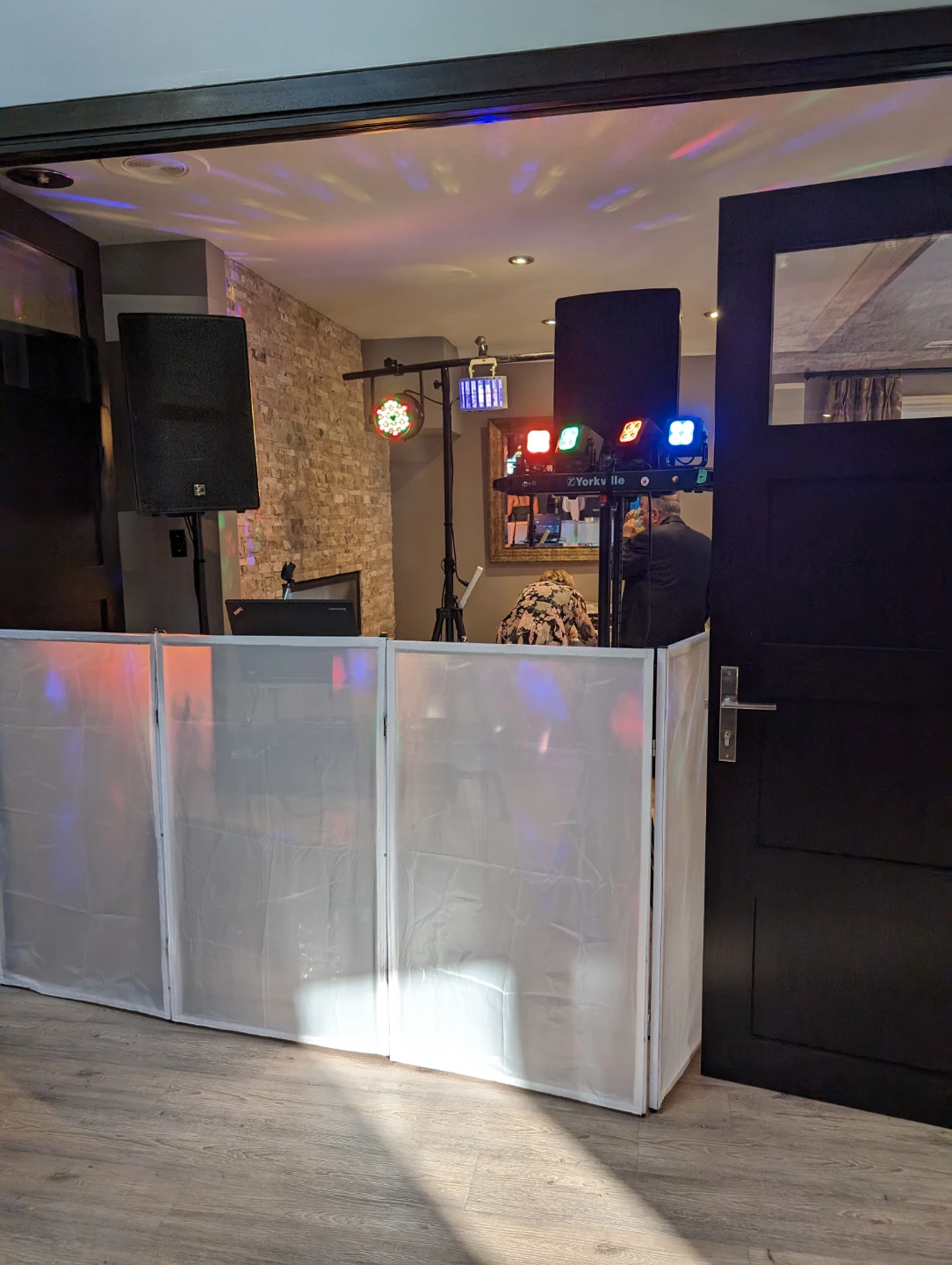 DJ Facade Wall