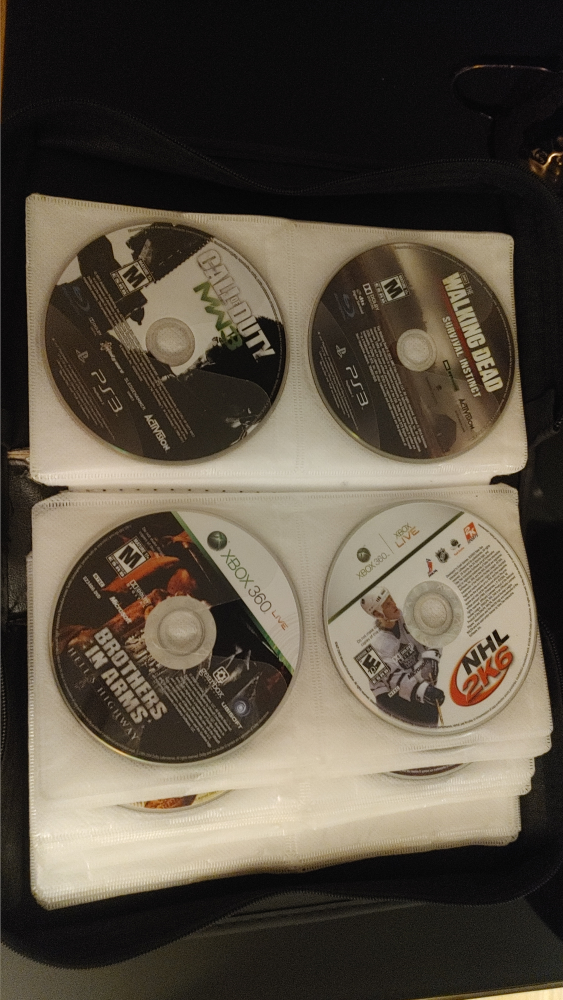 Games $5 each - photo 5