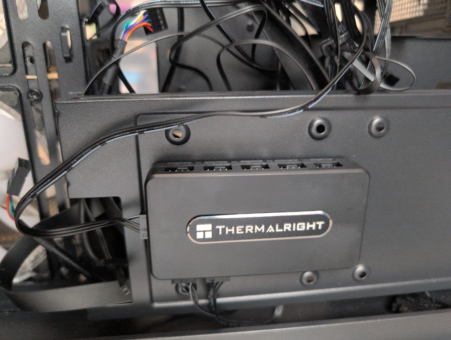 Armoury Case with installed fans and - photo 4