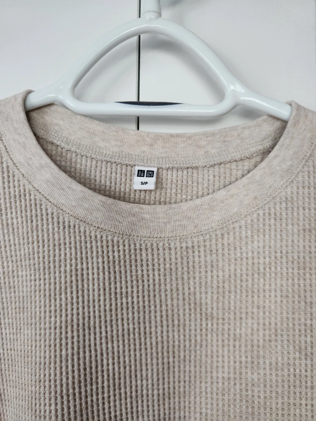 Uniqlo Waffle Knit Long Sleeve Shirt - photo 3