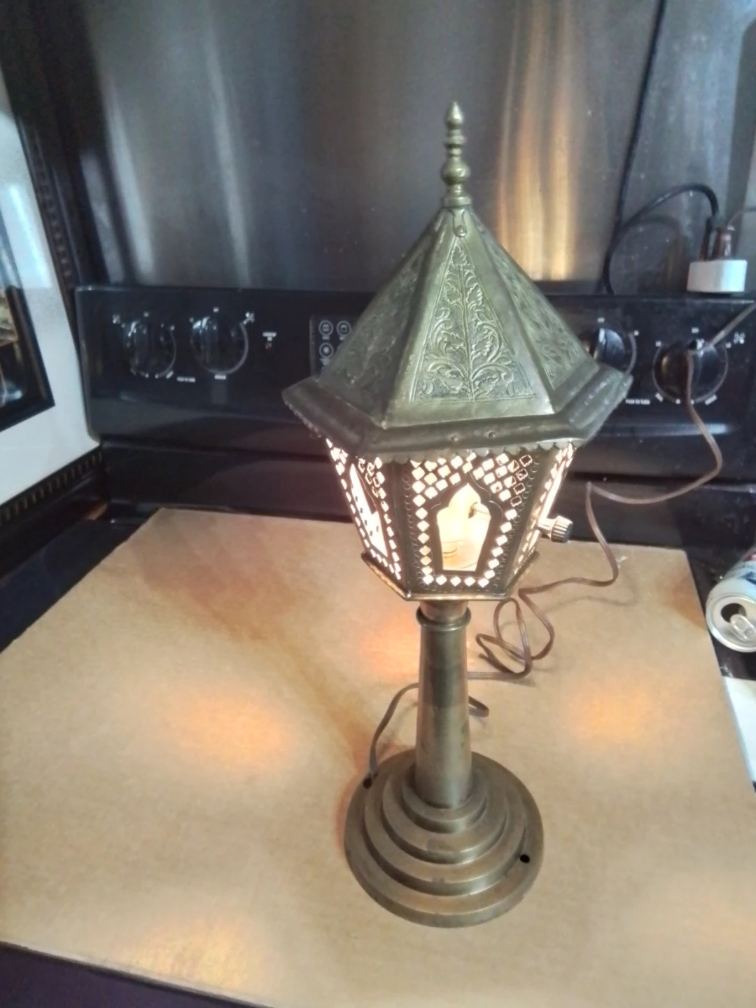 Vintage Ornate Arabic Brass Lantern Table Lamp in Working