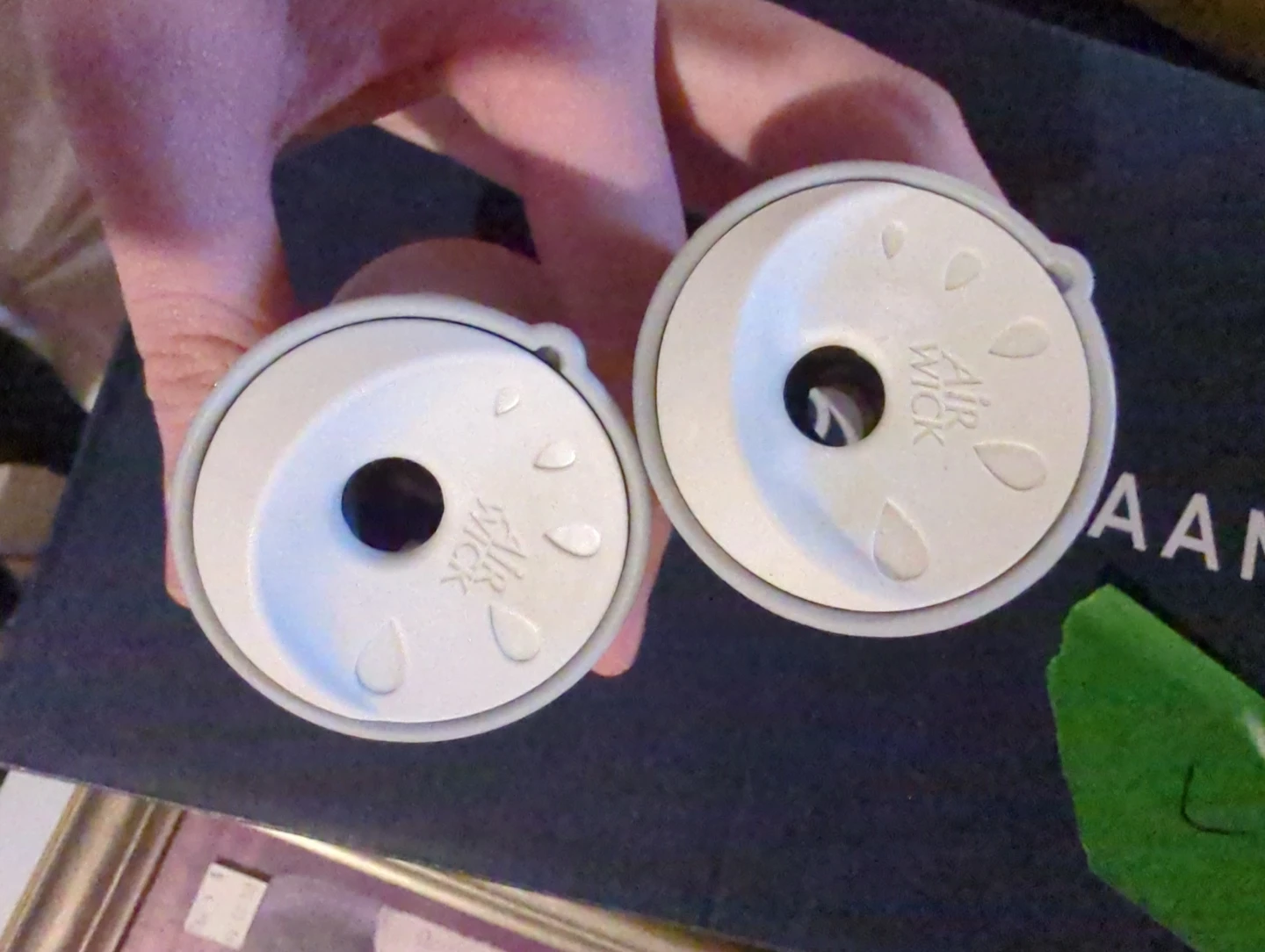 Air Wick Scented Oil Refill Plug-ins (2 pack) - photo 2
