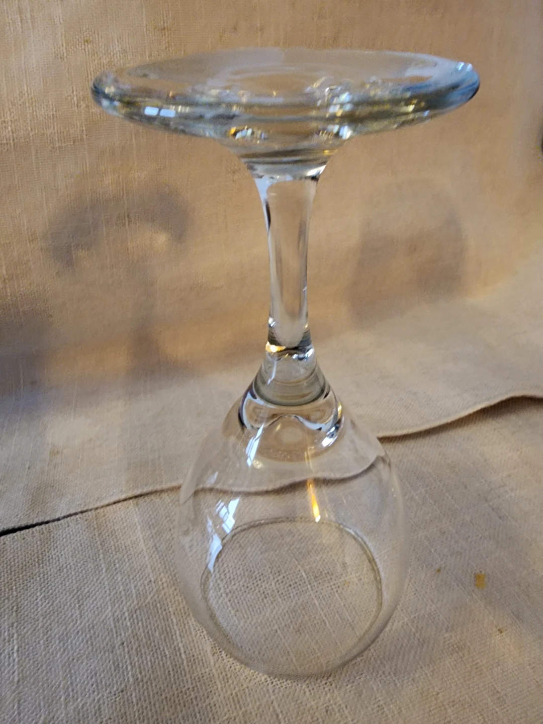 Set of 4 Clear Glass Wine Glasses - photo 3