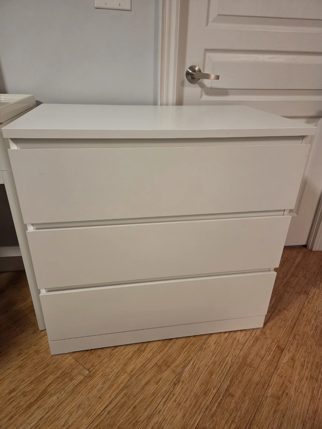 Ikea Malm 3-Drawer Dresser - White