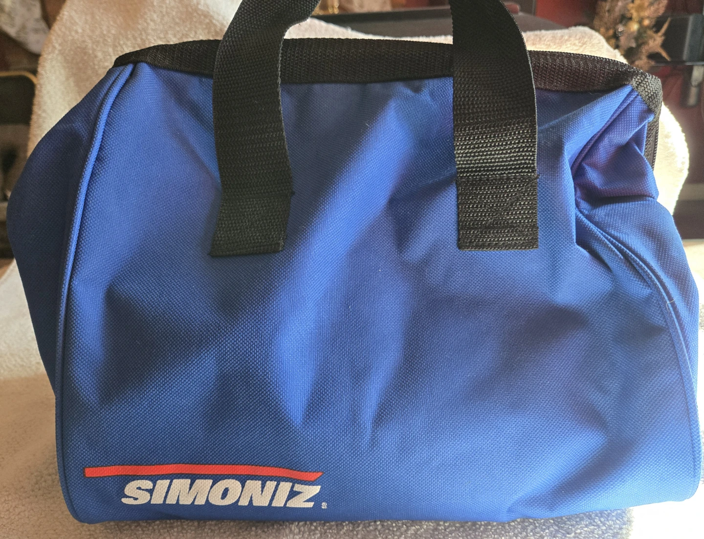 SIMONIZ Cordless Random Orbit Polisher/Waxer Kit 039-9057-2 - photo 4