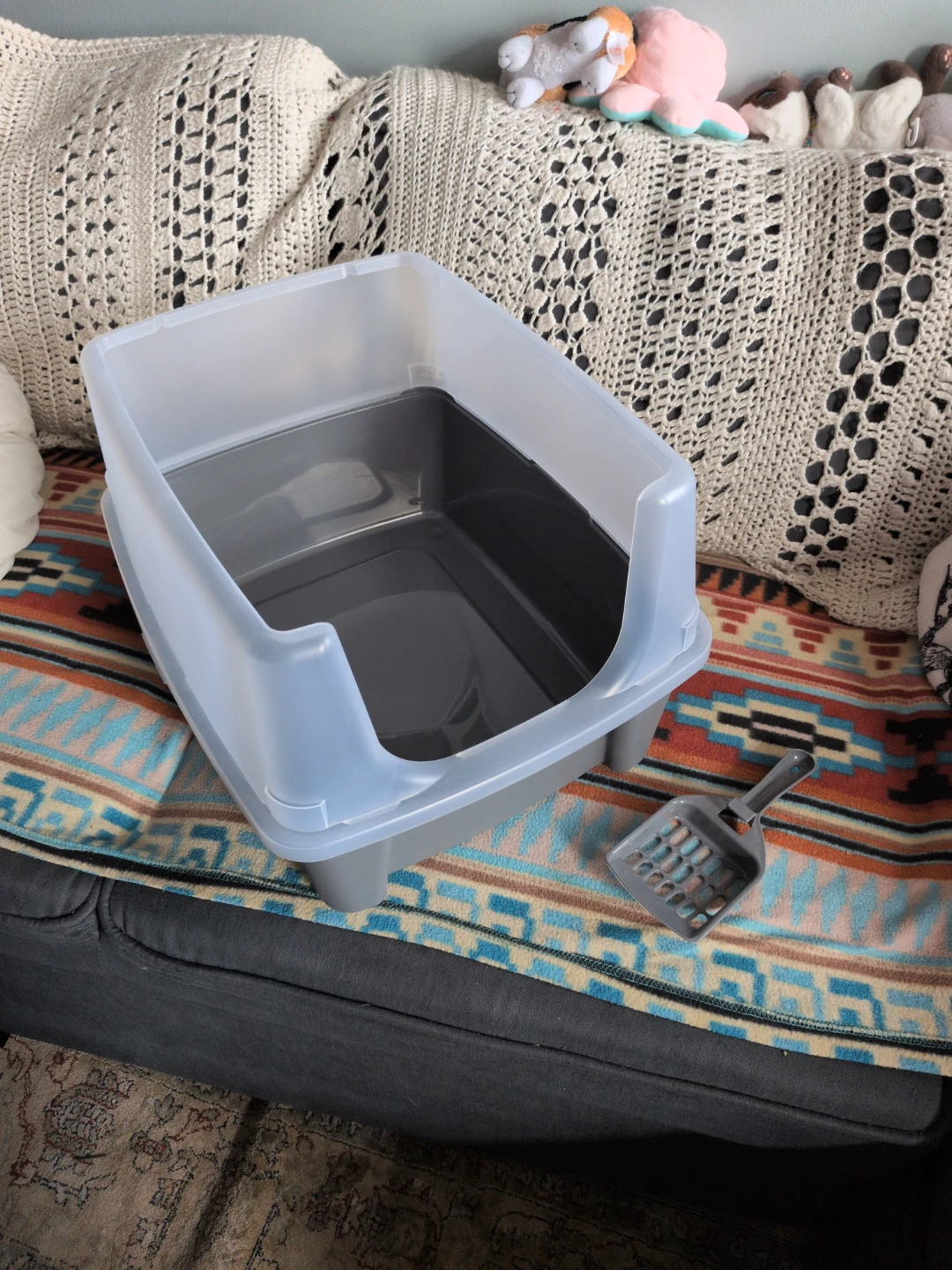 IRIS USA Large Open Top Cat Litter Tray with Scoop - Black