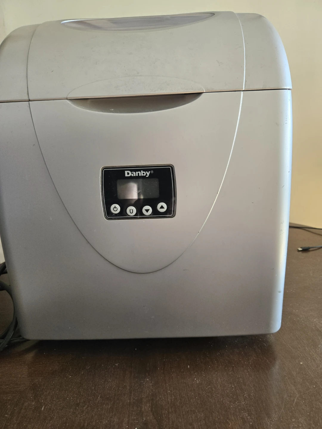 Danby Ice Maker