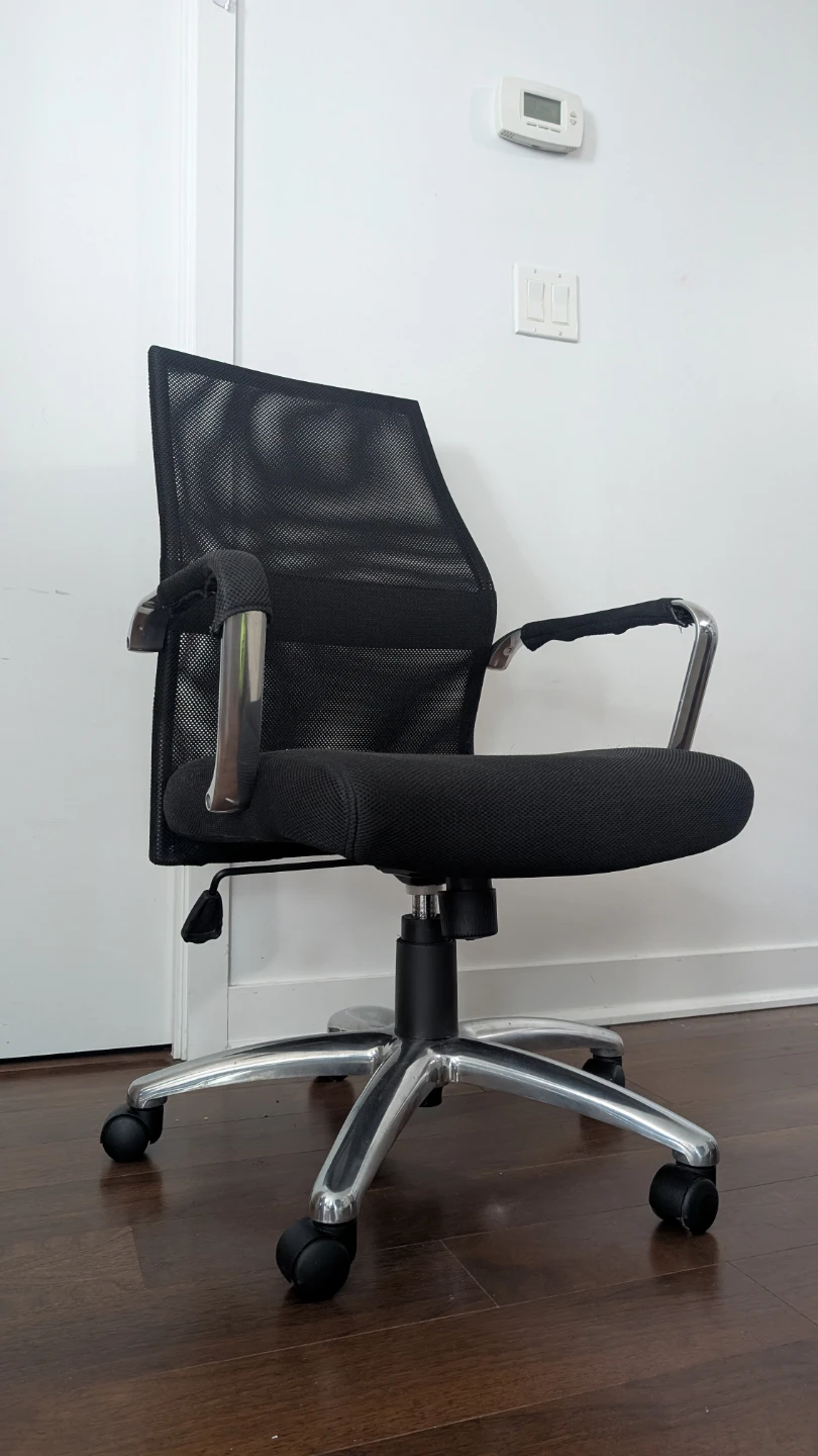 Black Mesh Office Chair