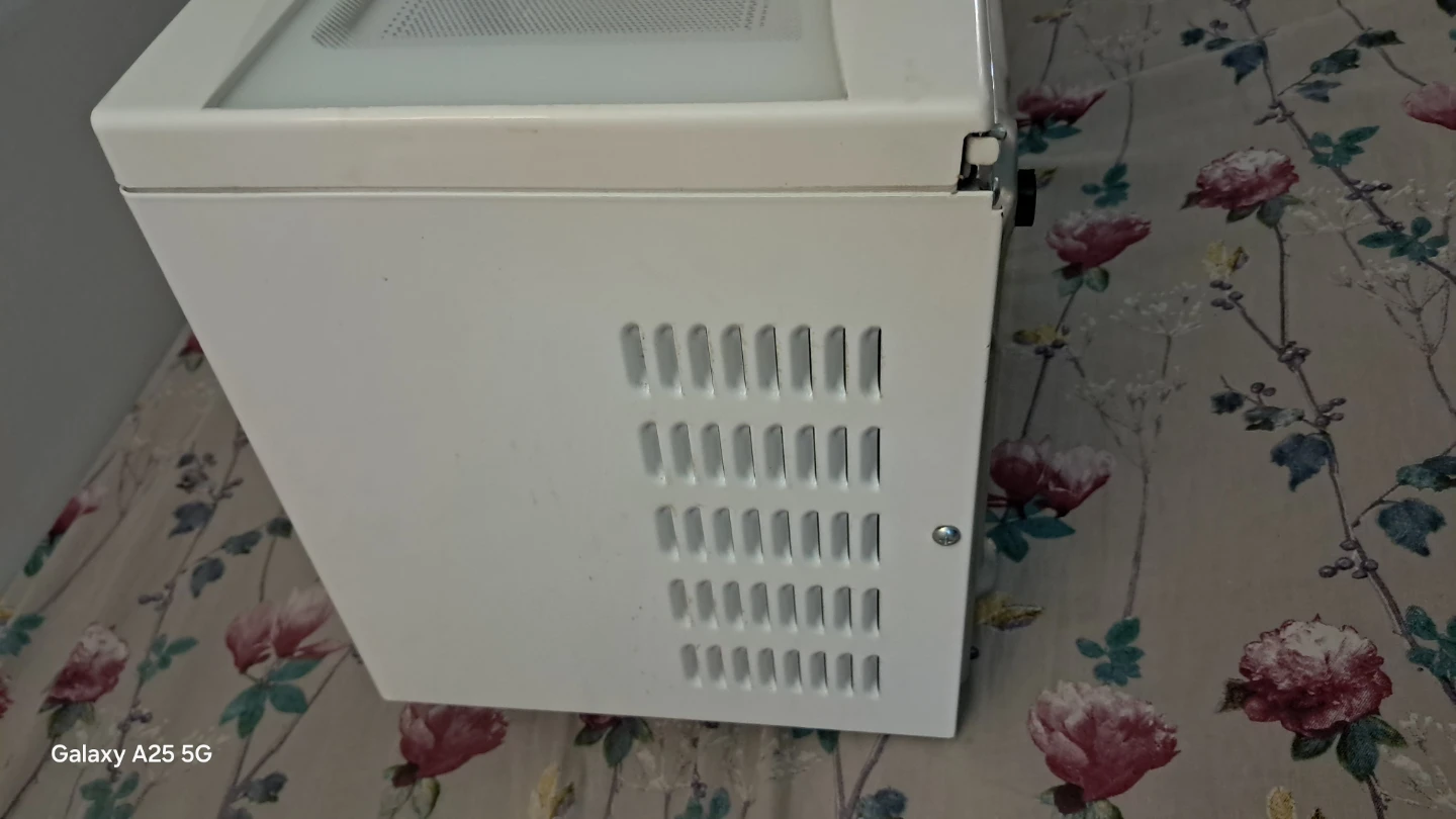 White Compact Microwave Oven - photo 3