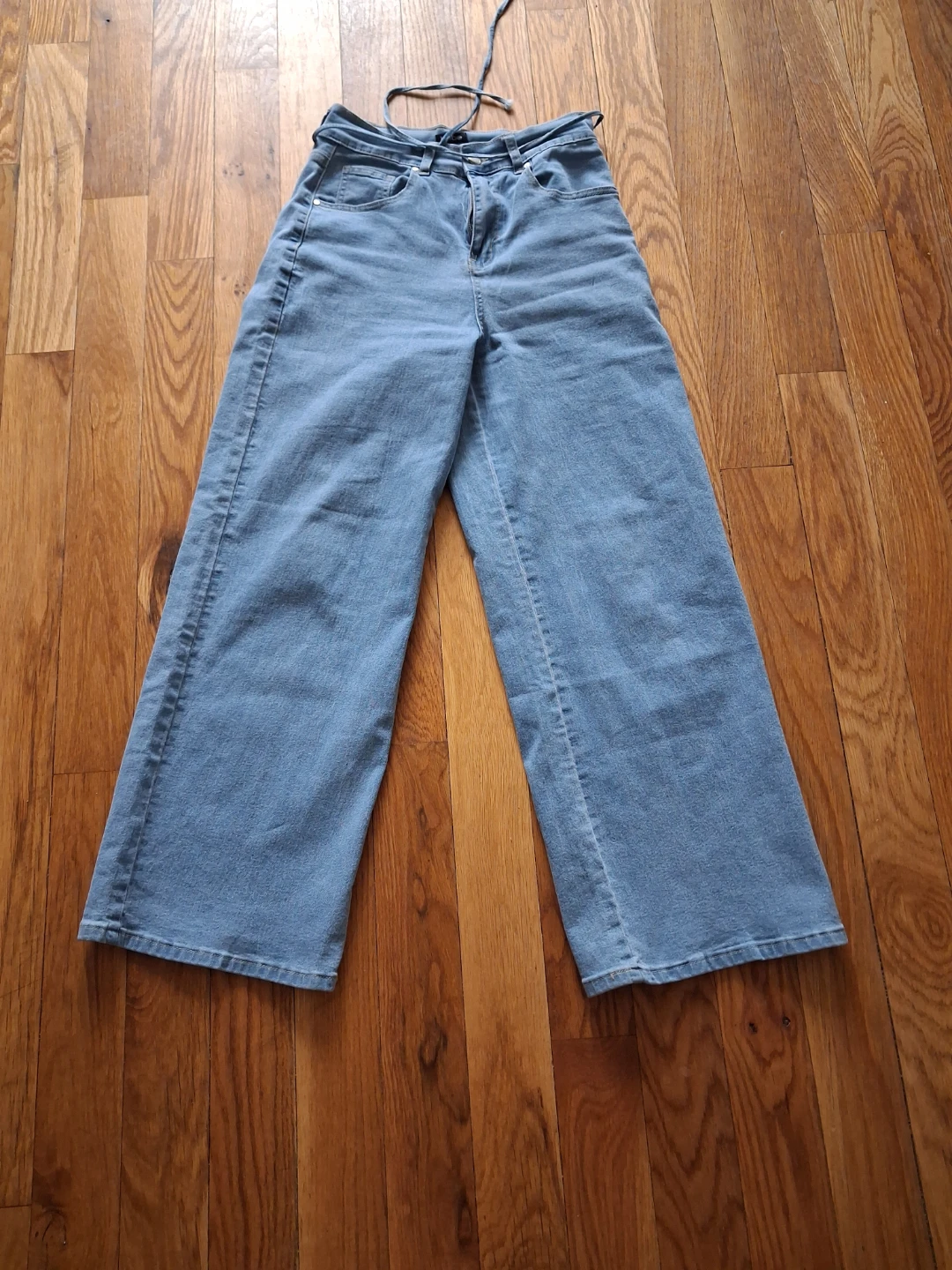 Light Wash Wide Leg Jeans - photo 2