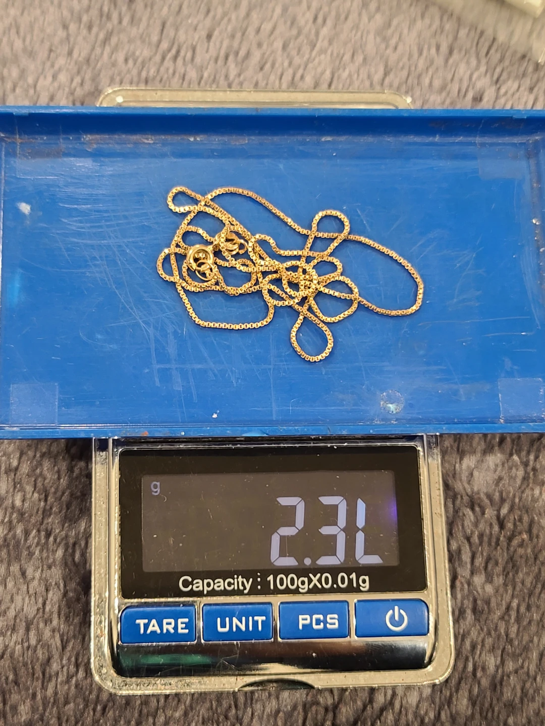 2.3 g 10k Gold Chain Necklace