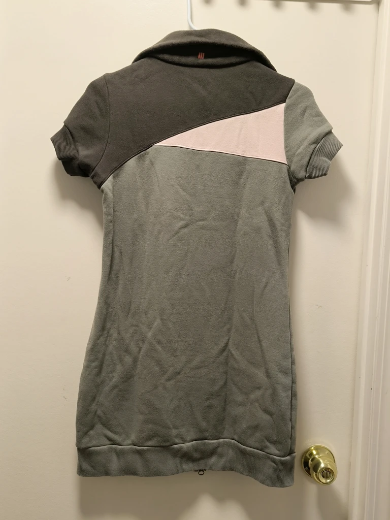 Adidas short sleeve full zip dress gray pink - photo 4