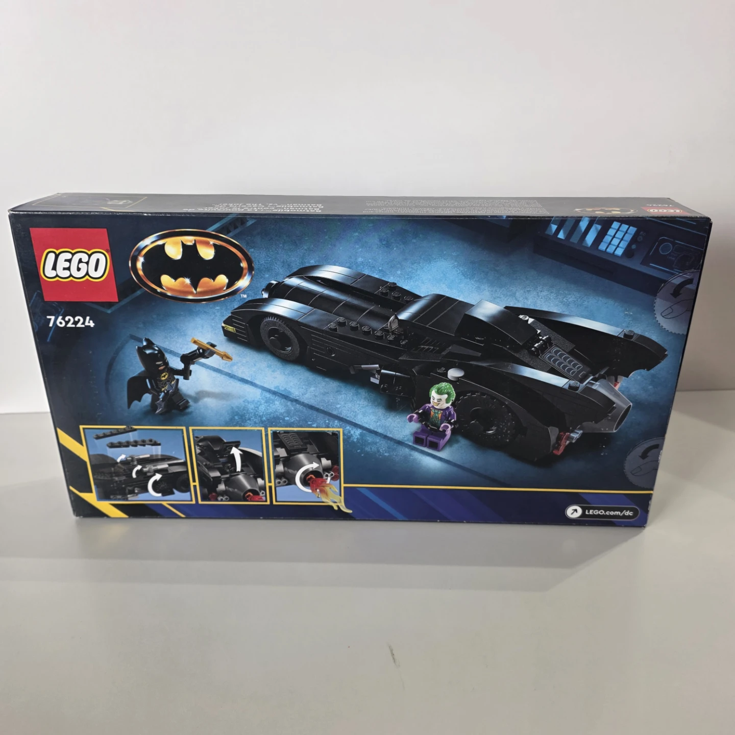 LEGO 76224 Batmobile vs. The Joker Chase - photo 3