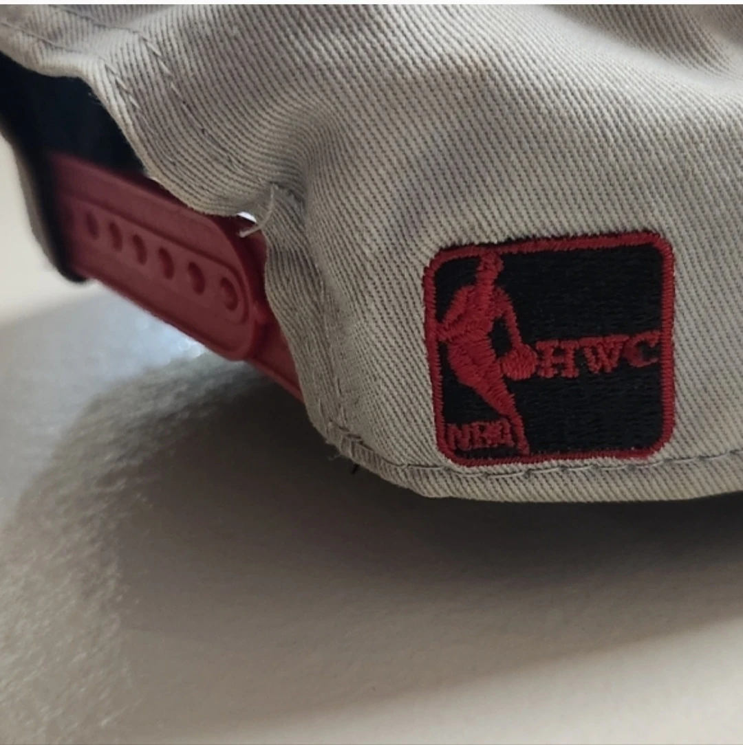 New Era Chicago Bulls 9FIFTY Snapback Hat - photo 4