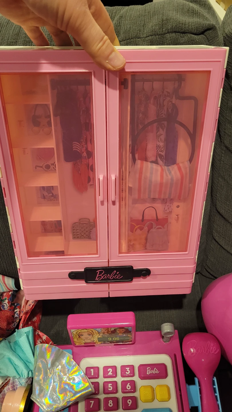 Massive Barbie LOT, plane, cars, Ken, barbies and accessories - photo 3