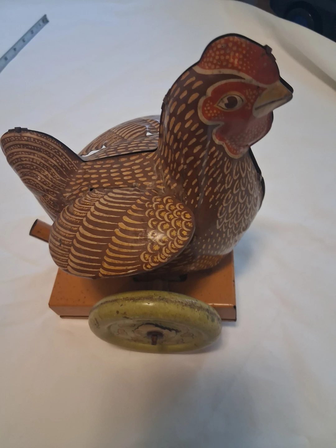 Vintage Tin Lithographed Wind-Up Chicken Toy - photo 3