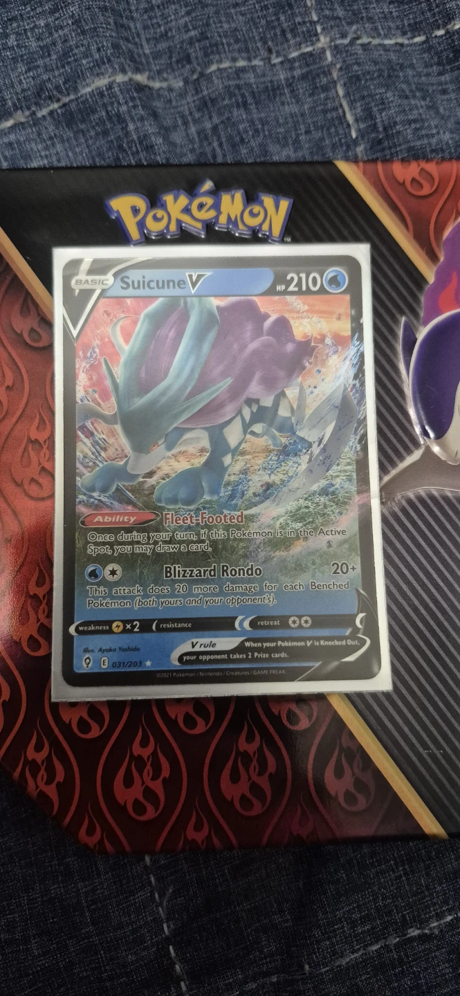 Pokemon Trading Card Game Suicune V