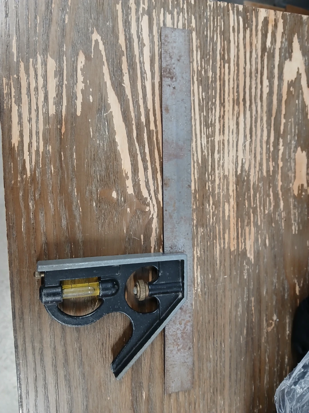 Combination Square with Spirit Level