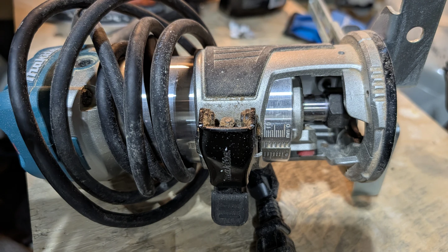 Makita Router - photo 2