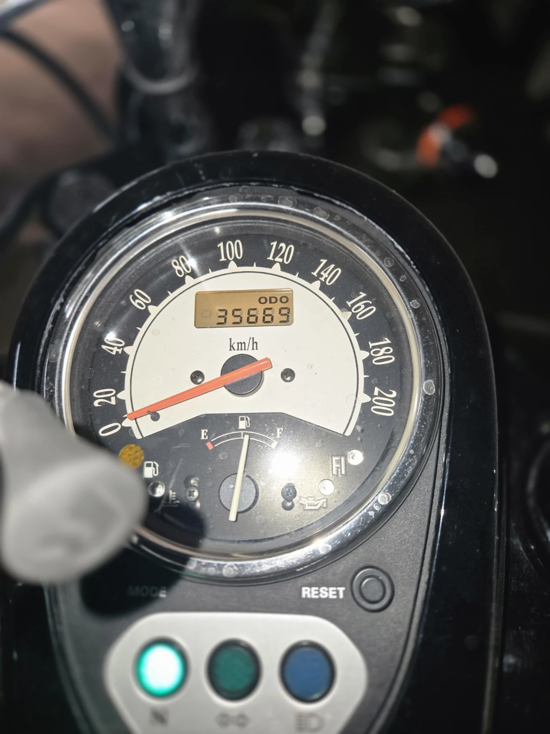 2009 Kawasaki Vulcan 900 Custom - photo 2