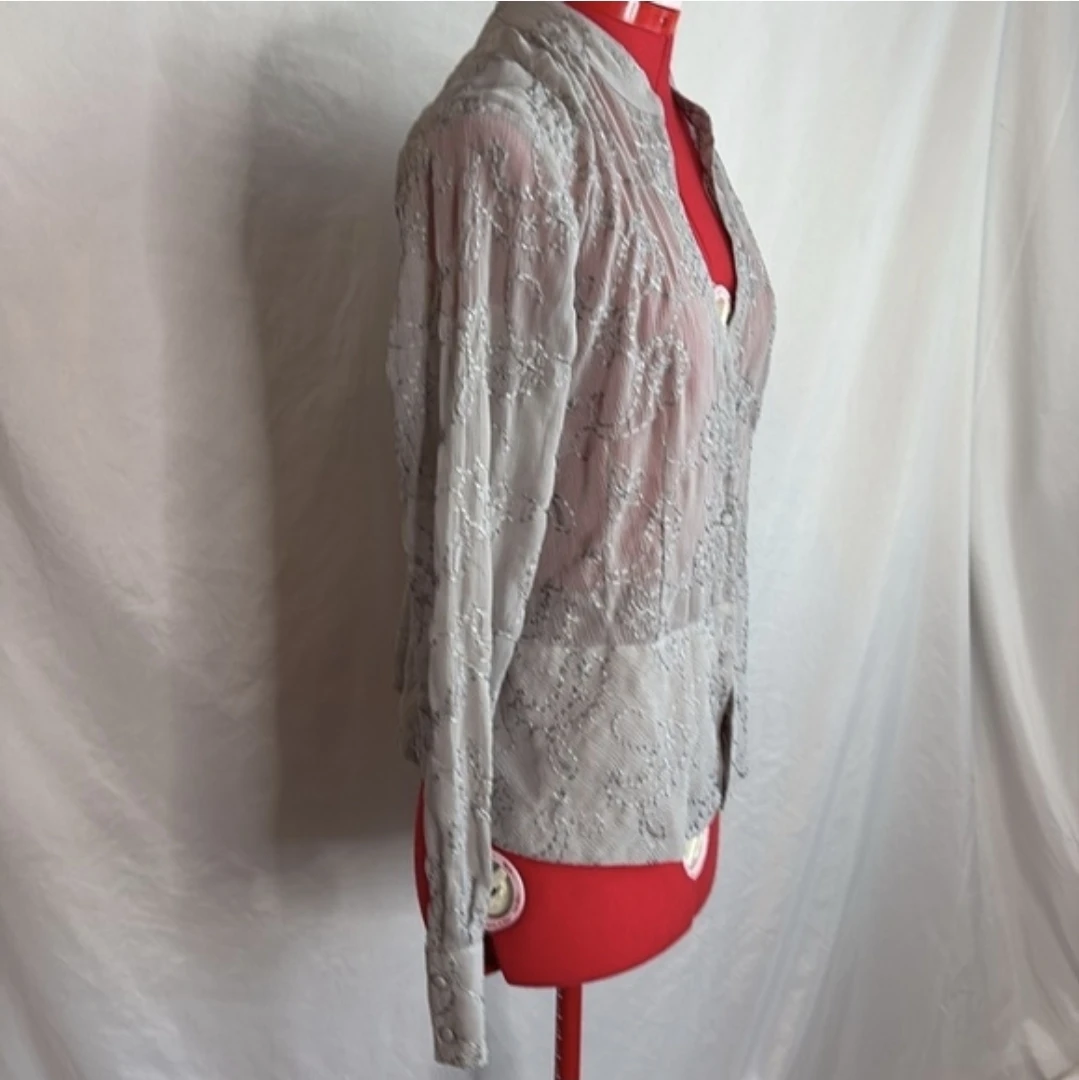 Vintage 90s Style Sheer Floral Embroidered Top - photo 3