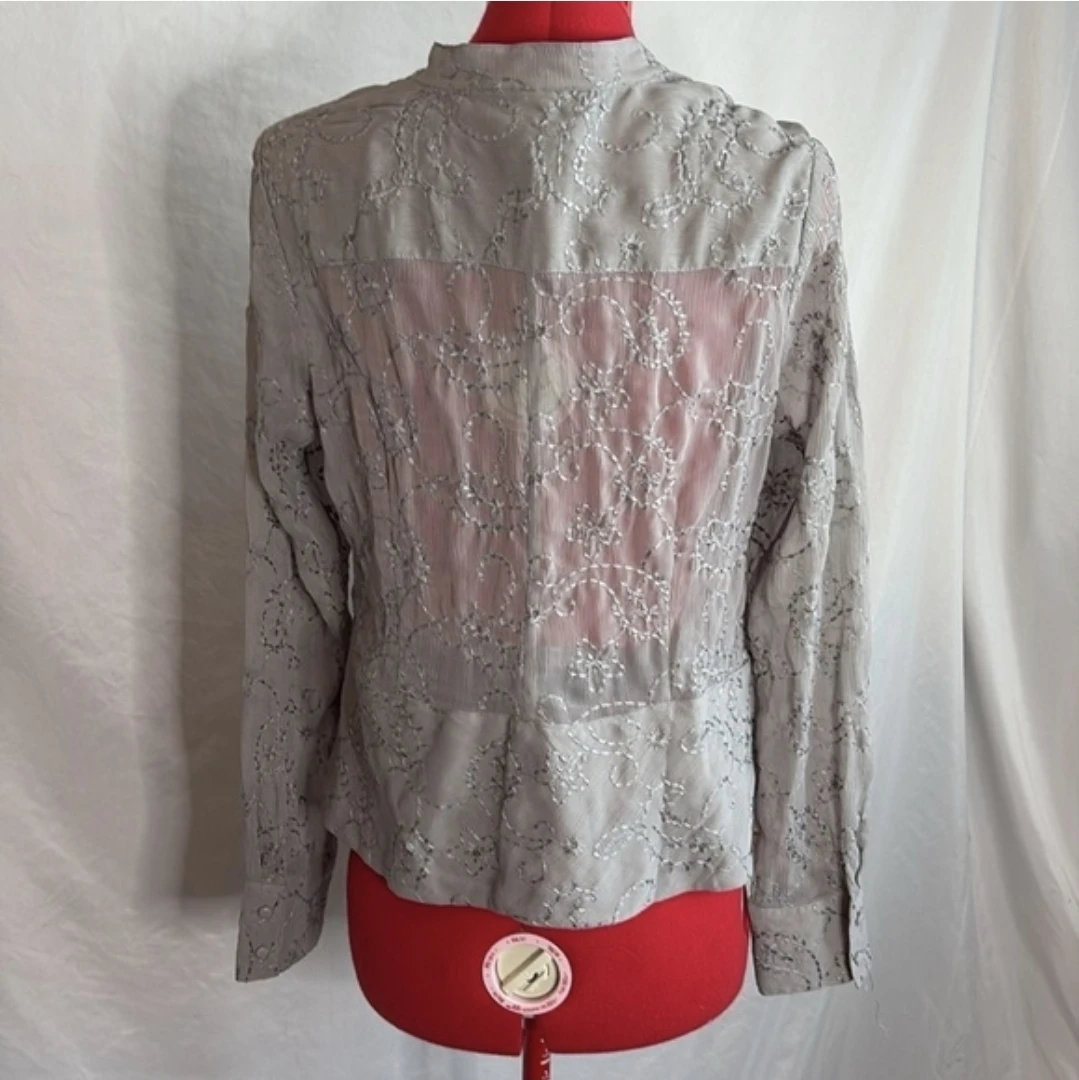 Vintage 90s Style Sheer Floral Embroidered Top - photo 4