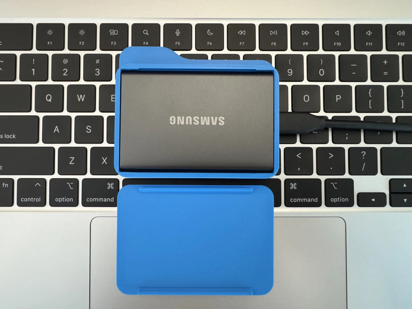 Samsung T7 Portable SSD 1TB Blue Case - photo 4