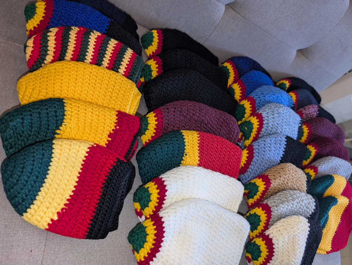 Crocheted Beanies - Rasta Colours and Solid - photo 2