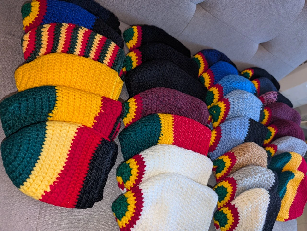 Crocheted Beanies - Rasta Colours and Solid - photo 3