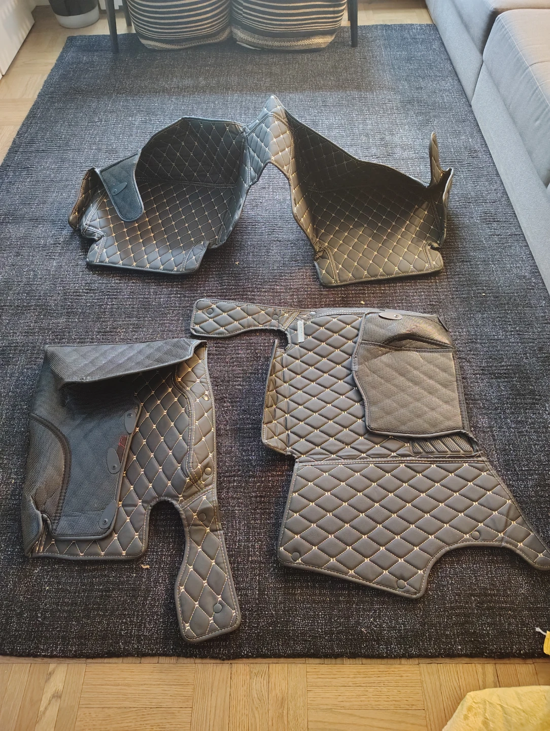 MANICCI Luxury Auto Styling Car Floor Mats Set