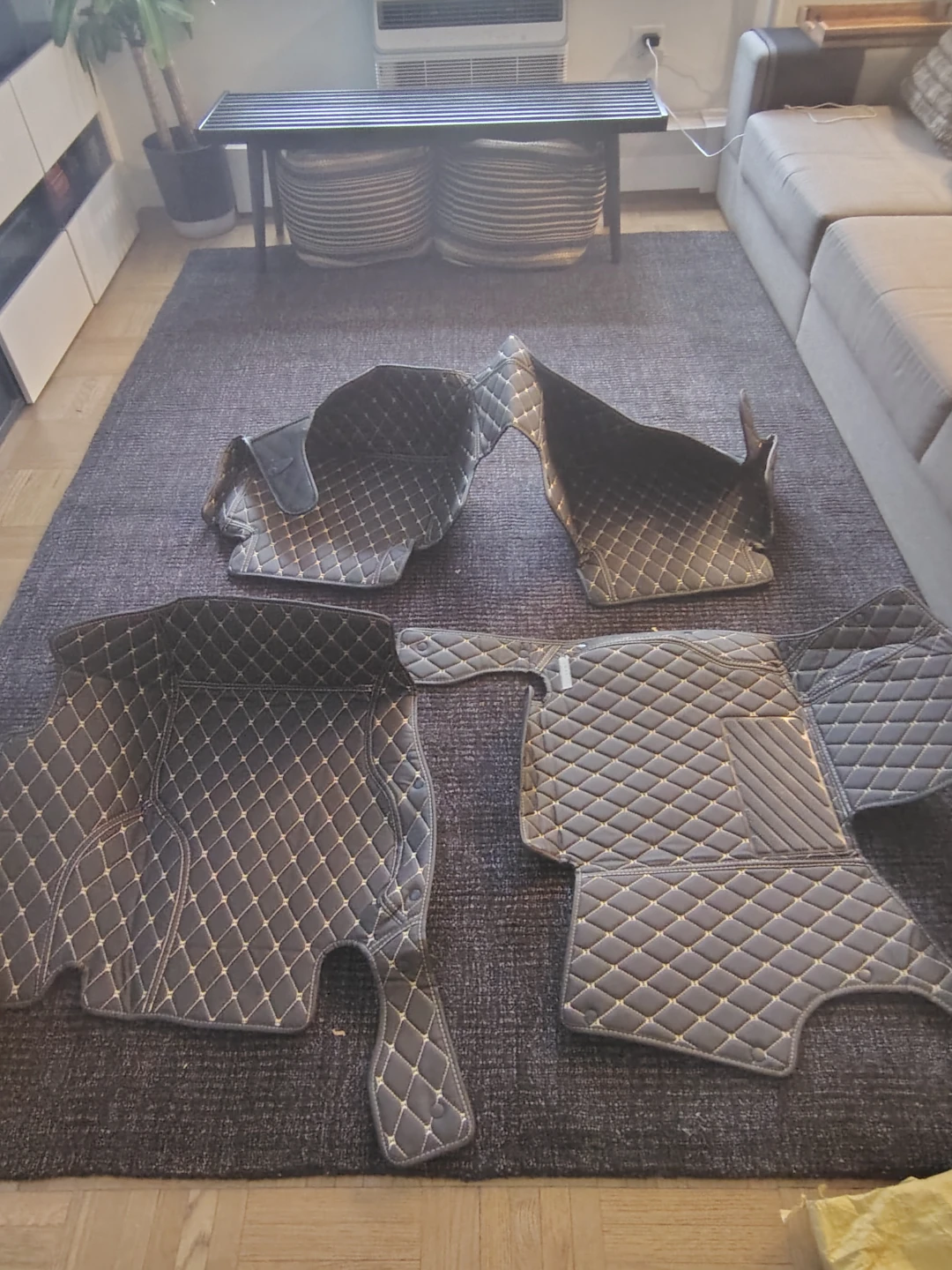 MANICCI Luxury Auto Styling Car Floor Mats Set - photo 2