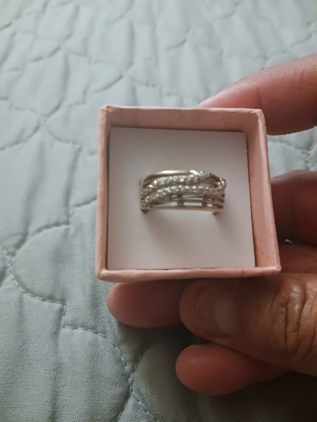 SILVER RING  STAMP  9.25  & SPARKLING CZ STONES .....😁😊😍