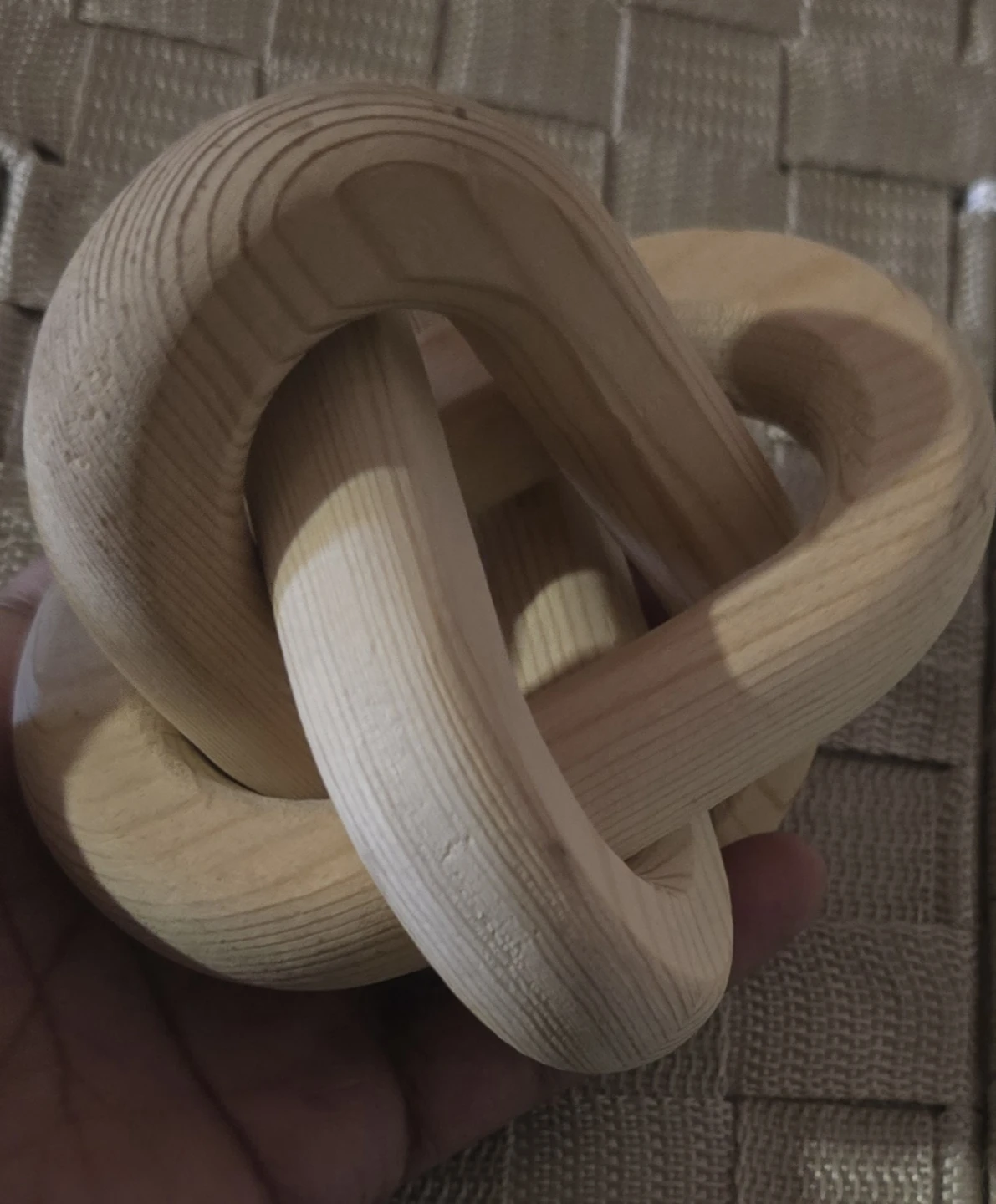 Wooden Interlocking Puzzle Knot Decor