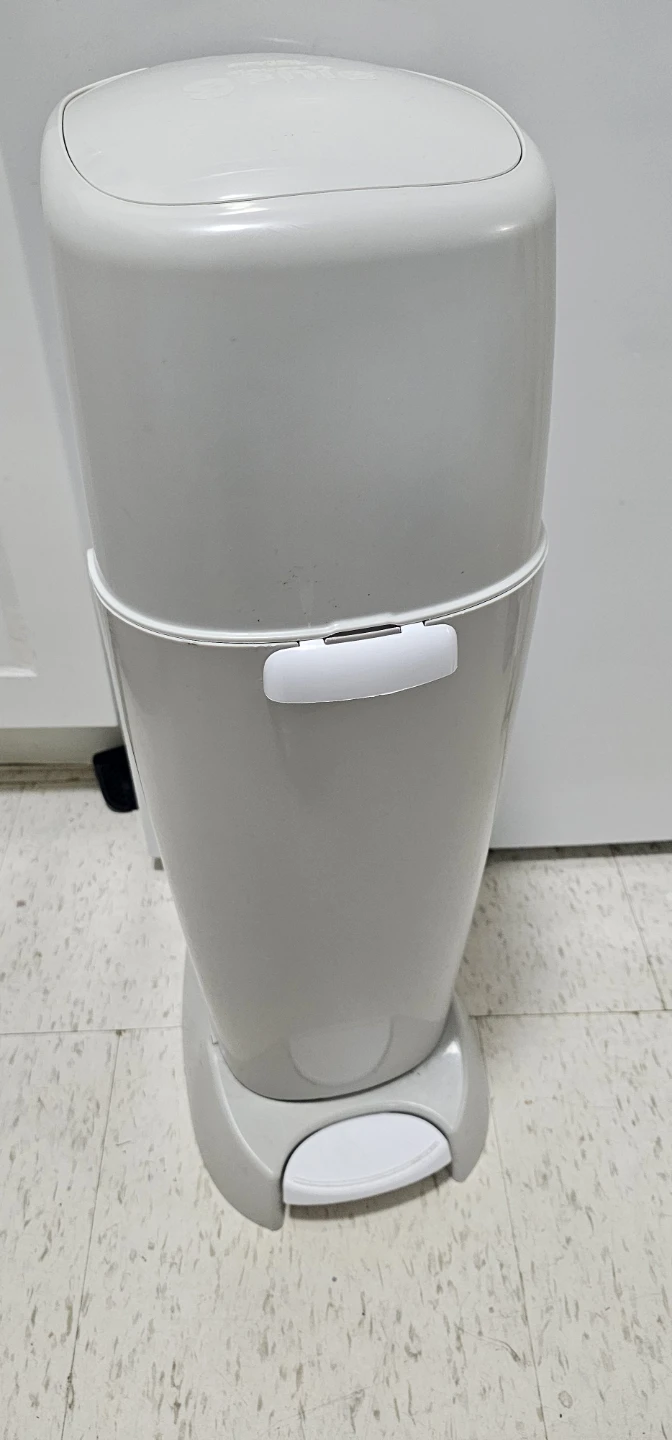 Playtex Baby Diaper Genie