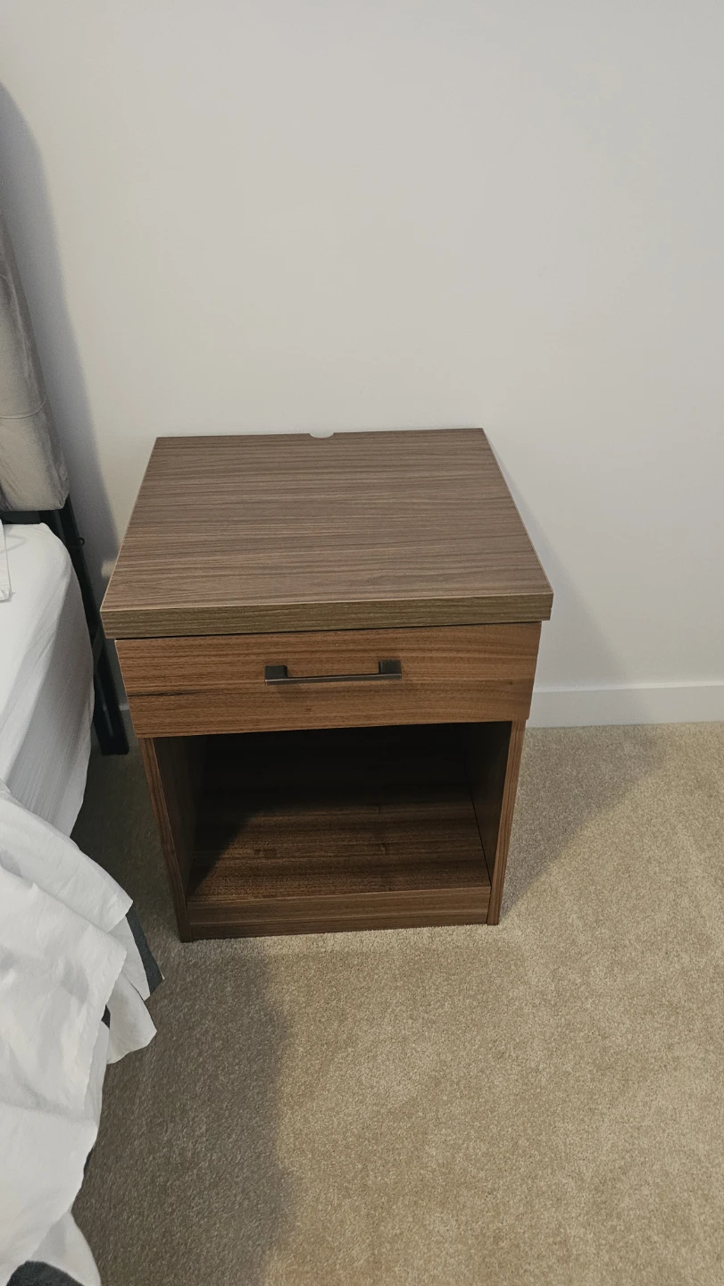 Brown Nightstand with Drawer and Shelf 2