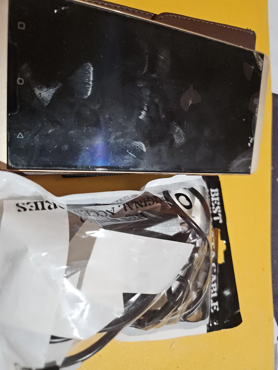BLU  VIVO XL Smartphone - photo 2