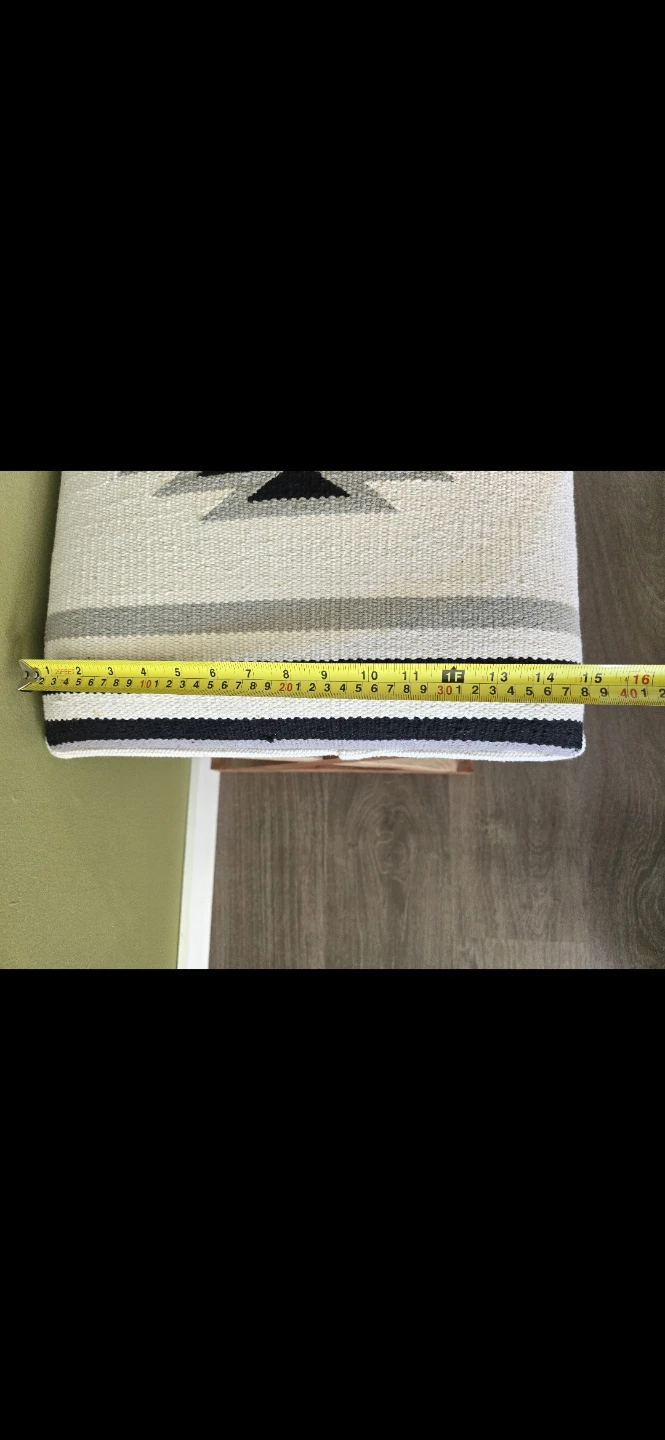 Bench with Aztec Design - photo 4