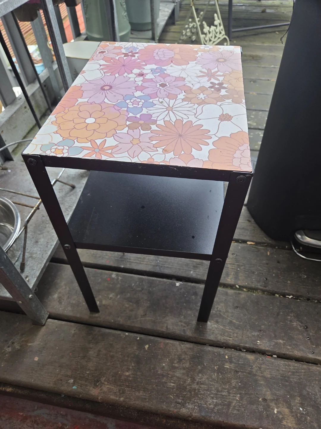 Retro Floral Side Table