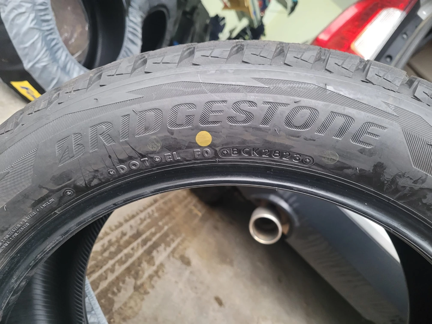 Bridgestone Blizzak 235/55R19 Winter Tire - photo 4