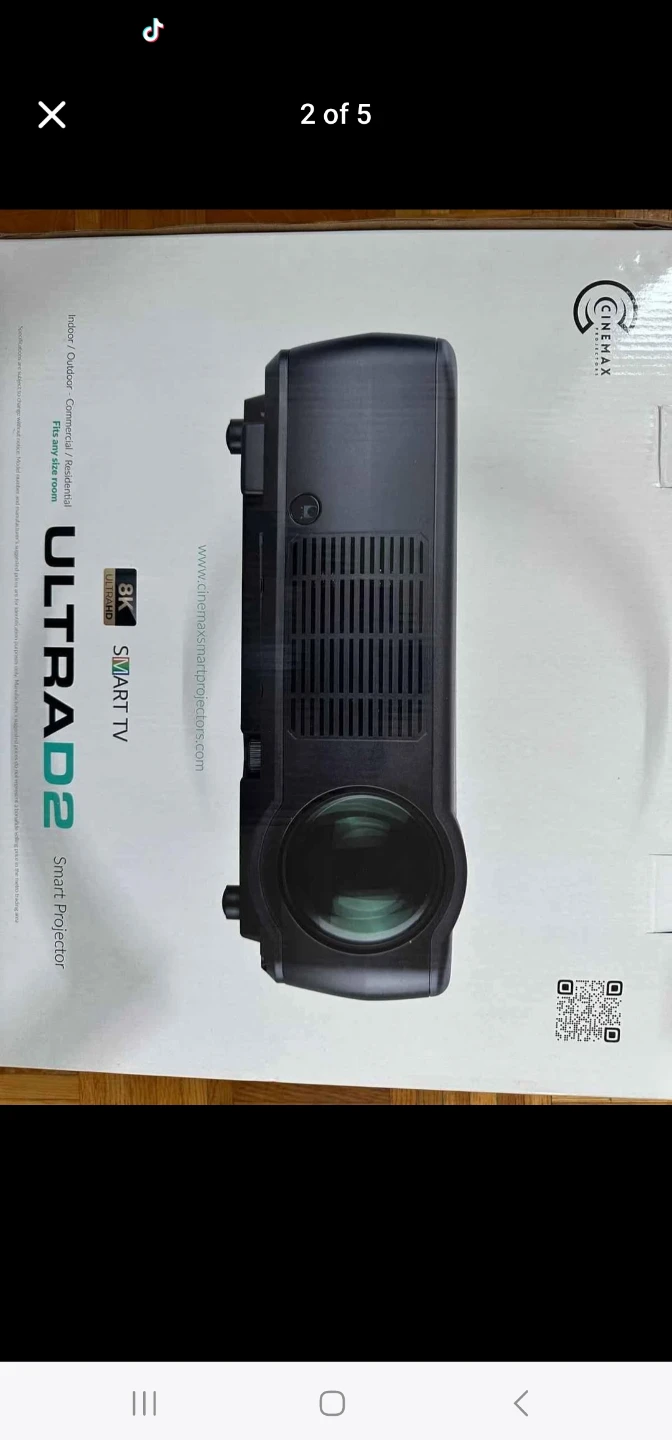 Cinemax UltraD2 8K Smart TV Projector