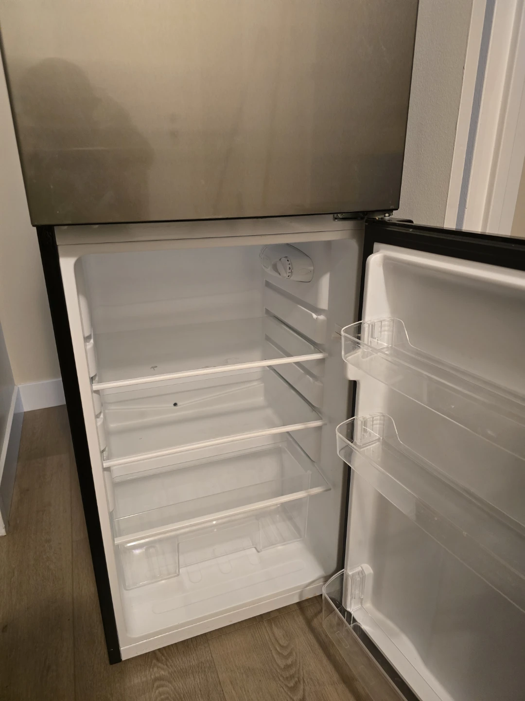 Danby Mini Fridge - photo 2