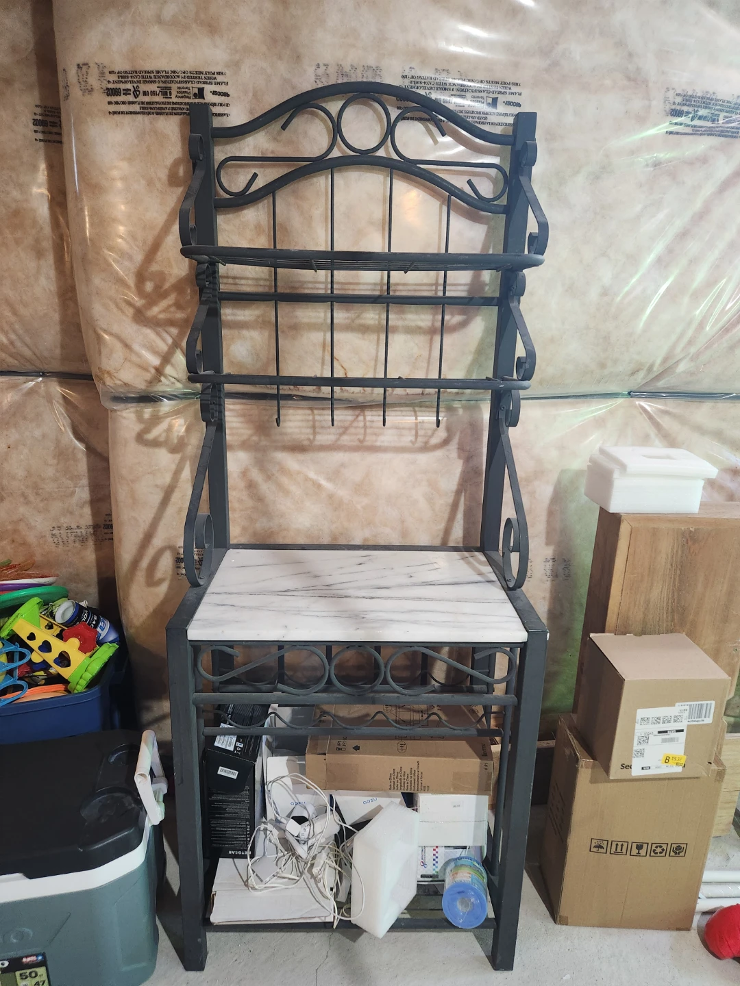 Wrought Iron wine bar with Marble Top 🧡