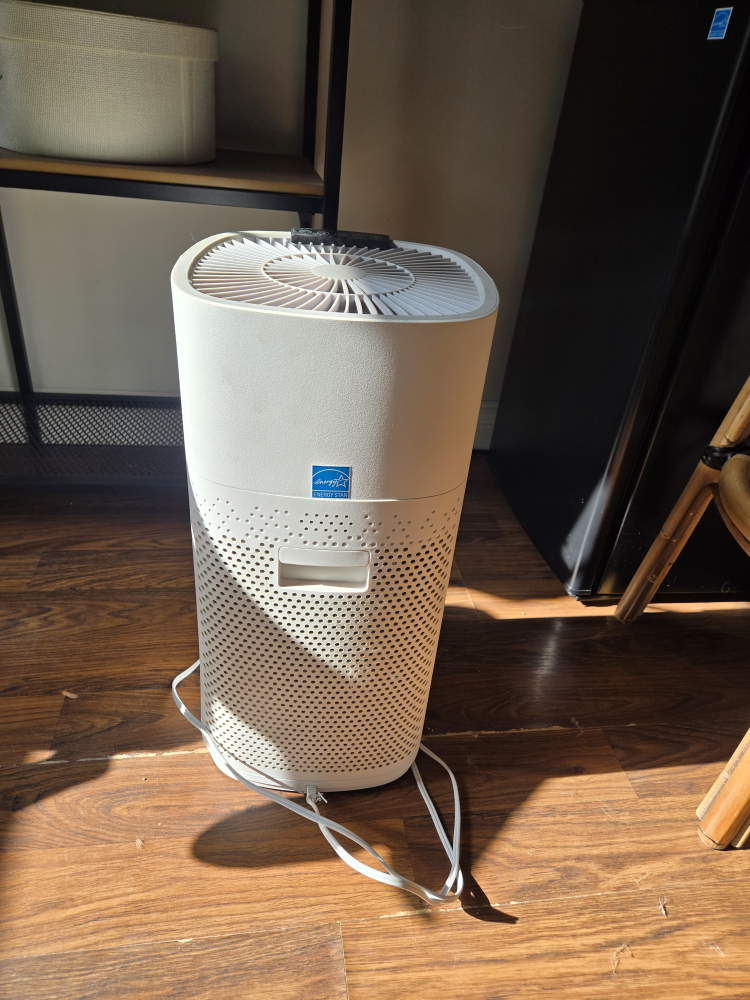 Insignia Air Purifier - photo 2