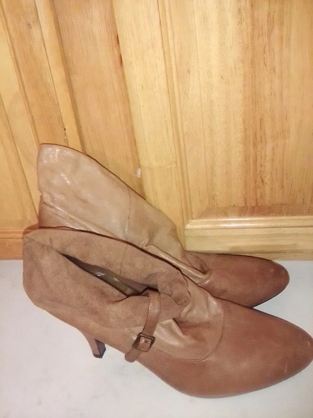 Brand new, Leather Ankle Boots Nine West original price $300