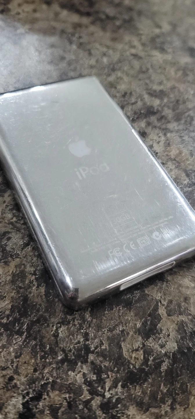 Apple iPod Classic 30GB For Parts - photo 4