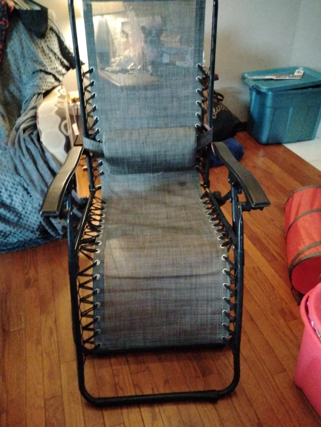 Zero Gravity Chair