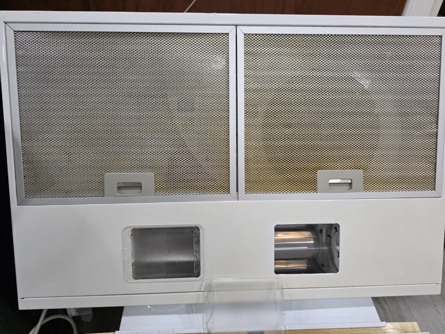 GE Range Hood - photo 5
